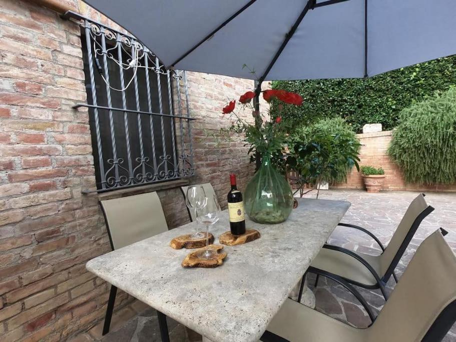 Willa Casa Lazzaro Al Centro Di Siena Zewnętrze zdjęcie